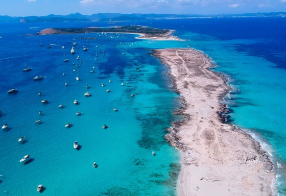 Playas cristalinas en formentera